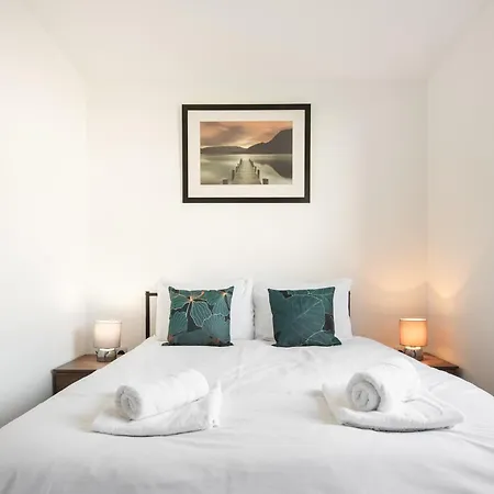 Apartment Modern 1 Bed In With Parking Bradford (West Yorkshire)
