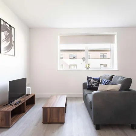 Modern 1 Bed In With Parking Apartment Bradford (West Yorkshire)