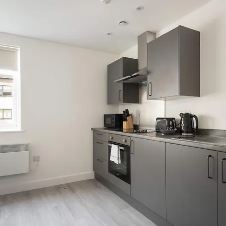 Apartment Modern 1 Bed In With Parking Bradford (West Yorkshire)